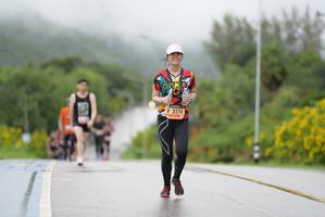 BIB: 3274
                            <button type="button" onclick="openModal(5555823)" class="btn btn-primary btn-sm float-right btn-popup" data-toggle="modal" data-target=".modal-high-quality">
                        <i class="fas fa-shopping-cart"></i> Add to Cart
                    </button>
                                            <button type="button" onclick="isThisMe(5555823, true)" class="btn btn-success btn-sm float-right btn-popup btn-isme hidden" data-toggle="tooltip" data-placement="bottom" title="นี่คือรูปของคุณใช่ไหม คลิกที่นี่เพื่อเอาเข้าอัลบั้ม">
                        <i class="fas fa-plus"></i> Add to album
                    </button>
                    <button type="button" onclick="isThisMe(5555823, false)" class="btn btn-warning btn-sm float-right btn-popup btn-isnotme hidden">
                        <i class="fas fa-ban"></i> Remove from album
                    </button>