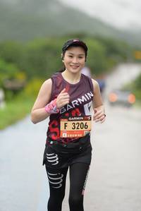 BIB: 3206
                            <button type="button" onclick="openModal(5550802)" class="btn btn-primary btn-sm float-right btn-popup" data-toggle="modal" data-target=".modal-high-quality">
                        <i class="fas fa-shopping-cart"></i> Add to Cart
                    </button>
                                            <button type="button" onclick="isThisMe(5550802, true)" class="btn btn-success btn-sm float-right btn-popup btn-isme hidden" data-toggle="tooltip" data-placement="bottom" title="นี่คือรูปของคุณใช่ไหม คลิกที่นี่เพื่อเอาเข้าอัลบั้ม">
                        <i class="fas fa-plus"></i> Add to album
                    </button>
                    <button type="button" onclick="isThisMe(5550802, false)" class="btn btn-warning btn-sm float-right btn-popup btn-isnotme hidden">
                        <i class="fas fa-ban"></i> Remove from album
                    </button>