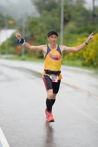 BIB: 5551
                            <button type="button" onclick="openModal(5552720)" class="btn btn-primary btn-sm float-right btn-popup" data-toggle="modal" data-target=".modal-high-quality">
                        <i class="fas fa-shopping-cart"></i> Add to Cart
                    </button>
                                            <button type="button" onclick="isThisMe(5552720, true)" class="btn btn-success btn-sm float-right btn-popup btn-isme hidden" data-toggle="tooltip" data-placement="bottom" title="นี่คือรูปของคุณใช่ไหม คลิกที่นี่เพื่อเอาเข้าอัลบั้ม">
                        <i class="fas fa-plus"></i> Add to album
                    </button>
                    <button type="button" onclick="isThisMe(5552720, false)" class="btn btn-warning btn-sm float-right btn-popup btn-isnotme hidden">
                        <i class="fas fa-ban"></i> Remove from album
                    </button>