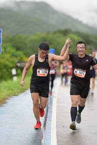 BIB: 1075, 1398
                            <button type="button" onclick="openModal(5550584)" class="btn btn-primary btn-sm float-right btn-popup" data-toggle="modal" data-target=".modal-high-quality">
                        <i class="fas fa-shopping-cart"></i> Add to Cart
                    </button>
                                            <button type="button" onclick="isThisMe(5550584, true)" class="btn btn-success btn-sm float-right btn-popup btn-isme hidden" data-toggle="tooltip" data-placement="bottom" title="นี่คือรูปของคุณใช่ไหม คลิกที่นี่เพื่อเอาเข้าอัลบั้ม">
                        <i class="fas fa-plus"></i> Add to album
                    </button>
                    <button type="button" onclick="isThisMe(5550584, false)" class="btn btn-warning btn-sm float-right btn-popup btn-isnotme hidden">
                        <i class="fas fa-ban"></i> Remove from album
                    </button>