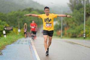 BIB: 1382
                            <button type="button" onclick="openModal(5542307)" class="btn btn-primary btn-sm float-right btn-popup" data-toggle="modal" data-target=".modal-high-quality">
                        <i class="fas fa-shopping-cart"></i> Add to Cart
                    </button>
                                            <button type="button" onclick="isThisMe(5542307, true)" class="btn btn-success btn-sm float-right btn-popup btn-isme hidden" data-toggle="tooltip" data-placement="bottom" title="นี่คือรูปของคุณใช่ไหม คลิกที่นี่เพื่อเอาเข้าอัลบั้ม">
                        <i class="fas fa-plus"></i> Add to album
                    </button>
                    <button type="button" onclick="isThisMe(5542307, false)" class="btn btn-warning btn-sm float-right btn-popup btn-isnotme hidden">
                        <i class="fas fa-ban"></i> Remove from album
                    </button>