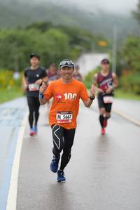 BIB: 100, 5667
                            <button type="button" onclick="openModal(5555843)" class="btn btn-primary btn-sm float-right btn-popup" data-toggle="modal" data-target=".modal-high-quality">
                        <i class="fas fa-shopping-cart"></i> Add to Cart
                    </button>
                                            <button type="button" onclick="isThisMe(5555843, true)" class="btn btn-success btn-sm float-right btn-popup btn-isme hidden" data-toggle="tooltip" data-placement="bottom" title="นี่คือรูปของคุณใช่ไหม คลิกที่นี่เพื่อเอาเข้าอัลบั้ม">
                        <i class="fas fa-plus"></i> Add to album
                    </button>
                    <button type="button" onclick="isThisMe(5555843, false)" class="btn btn-warning btn-sm float-right btn-popup btn-isnotme hidden">
                        <i class="fas fa-ban"></i> Remove from album
                    </button>