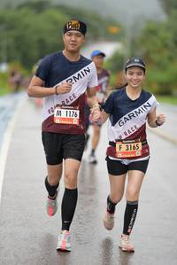 BIB: 1176, 3165
                            <button type="button" onclick="openModal(5547835)" class="btn btn-primary btn-sm float-right btn-popup" data-toggle="modal" data-target=".modal-high-quality">
                        <i class="fas fa-shopping-cart"></i> Add to Cart
                    </button>
                                            <button type="button" onclick="isThisMe(5547835, true)" class="btn btn-success btn-sm float-right btn-popup btn-isme hidden" data-toggle="tooltip" data-placement="bottom" title="นี่คือรูปของคุณใช่ไหม คลิกที่นี่เพื่อเอาเข้าอัลบั้ม">
                        <i class="fas fa-plus"></i> Add to album
                    </button>
                    <button type="button" onclick="isThisMe(5547835, false)" class="btn btn-warning btn-sm float-right btn-popup btn-isnotme hidden">
                        <i class="fas fa-ban"></i> Remove from album
                    </button>