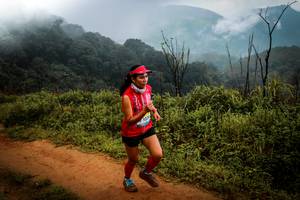 BIB: 1039
                            <button type="button" onclick="openModal(5519129)" class="btn btn-primary btn-sm float-right btn-popup" data-toggle="modal" data-target=".modal-high-quality">
                        <i class="fas fa-shopping-cart"></i> Add to Cart
                    </button>
                                            <button type="button" onclick="isThisMe(5519129, true)" class="btn btn-success btn-sm float-right btn-popup btn-isme hidden" data-toggle="tooltip" data-placement="bottom" title="นี่คือรูปของคุณใช่ไหม คลิกที่นี่เพื่อเอาเข้าอัลบั้ม">
                        <i class="fas fa-plus"></i> Add to album
                    </button>
                    <button type="button" onclick="isThisMe(5519129, false)" class="btn btn-warning btn-sm float-right btn-popup btn-isnotme hidden">
                        <i class="fas fa-ban"></i> Remove from album
                    </button>