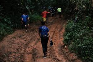 BIB: 
                            <button type="button" onclick="openModal(5509297)" class="btn btn-primary btn-sm float-right btn-popup" data-toggle="modal" data-target=".modal-high-quality">
                        <i class="fas fa-shopping-cart"></i> Add to Cart
                    </button>
                                            <button type="button" onclick="isThisMe(5509297, true)" class="btn btn-success btn-sm float-right btn-popup btn-isme hidden" data-toggle="tooltip" data-placement="bottom" title="นี่คือรูปของคุณใช่ไหม คลิกที่นี่เพื่อเอาเข้าอัลบั้ม">
                        <i class="fas fa-plus"></i> Add to album
                    </button>
                    <button type="button" onclick="isThisMe(5509297, false)" class="btn btn-warning btn-sm float-right btn-popup btn-isnotme hidden">
                        <i class="fas fa-ban"></i> Remove from album
                    </button>