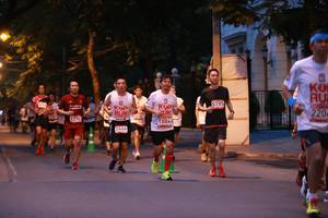 BIB: 5195, 220, 1270, 1884, 2444
                            <button type="button" onclick="openModal(6108681)" class="btn btn-primary btn-sm float-right btn-popup" data-toggle="modal" data-target=".modal-high-quality">
                        <i class="fas fa-shopping-cart"></i> Add to Cart
                    </button>
                                            <button type="button" onclick="isThisMe(6108681, true)" class="btn btn-success btn-sm float-right btn-popup btn-isme hidden" data-toggle="tooltip" data-placement="bottom" title="นี่คือรูปของคุณใช่ไหม คลิกที่นี่เพื่อเอาเข้าอัลบั้ม">
                        <i class="fas fa-plus"></i> Add to album
                    </button>
                    <button type="button" onclick="isThisMe(6108681, false)" class="btn btn-warning btn-sm float-right btn-popup btn-isnotme hidden">
                        <i class="fas fa-ban"></i> Remove from album
                    </button>