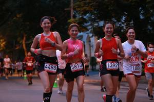 BIB: 4488, 5813, 1392, 494, 1808
                            <button type="button" onclick="openModal(6108658)" class="btn btn-primary btn-sm float-right btn-popup" data-toggle="modal" data-target=".modal-high-quality">
                        <i class="fas fa-shopping-cart"></i> Add to Cart
                    </button>
                                            <button type="button" onclick="isThisMe(6108658, true)" class="btn btn-success btn-sm float-right btn-popup btn-isme hidden" data-toggle="tooltip" data-placement="bottom" title="นี่คือรูปของคุณใช่ไหม คลิกที่นี่เพื่อเอาเข้าอัลบั้ม">
                        <i class="fas fa-plus"></i> Add to album
                    </button>
                    <button type="button" onclick="isThisMe(6108658, false)" class="btn btn-warning btn-sm float-right btn-popup btn-isnotme hidden">
                        <i class="fas fa-ban"></i> Remove from album
                    </button>