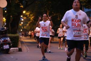 BIB: 3150, 3143, 2314
                            <button type="button" onclick="openModal(6108688)" class="btn btn-primary btn-sm float-right btn-popup" data-toggle="modal" data-target=".modal-high-quality">
                        <i class="fas fa-shopping-cart"></i> Add to Cart
                    </button>
                                            <button type="button" onclick="isThisMe(6108688, true)" class="btn btn-success btn-sm float-right btn-popup btn-isme hidden" data-toggle="tooltip" data-placement="bottom" title="นี่คือรูปของคุณใช่ไหม คลิกที่นี่เพื่อเอาเข้าอัลบั้ม">
                        <i class="fas fa-plus"></i> Add to album
                    </button>
                    <button type="button" onclick="isThisMe(6108688, false)" class="btn btn-warning btn-sm float-right btn-popup btn-isnotme hidden">
                        <i class="fas fa-ban"></i> Remove from album
                    </button>