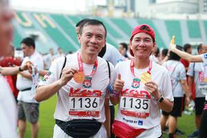 BIB: 1135, 1136
                            <button type="button" onclick="openModal(6100915)" class="btn btn-primary btn-sm float-right btn-popup" data-toggle="modal" data-target=".modal-high-quality">
                        <i class="fas fa-shopping-cart"></i> Add to Cart
                    </button>
                                            <button type="button" onclick="isThisMe(6100915, true)" class="btn btn-success btn-sm float-right btn-popup btn-isme hidden" data-toggle="tooltip" data-placement="bottom" title="นี่คือรูปของคุณใช่ไหม คลิกที่นี่เพื่อเอาเข้าอัลบั้ม">
                        <i class="fas fa-plus"></i> Add to album
                    </button>
                    <button type="button" onclick="isThisMe(6100915, false)" class="btn btn-warning btn-sm float-right btn-popup btn-isnotme hidden">
                        <i class="fas fa-ban"></i> Remove from album
                    </button>