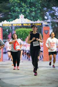 BIB: 9033, 693
                            <button type="button" onclick="openModal(6038783)" class="btn btn-primary btn-sm float-right btn-popup" data-toggle="modal" data-target=".modal-high-quality">
                        <i class="fas fa-shopping-cart"></i> Add to Cart
                    </button>
                                            <button type="button" onclick="isThisMe(6038783, true)" class="btn btn-success btn-sm float-right btn-popup btn-isme hidden" data-toggle="tooltip" data-placement="bottom" title="นี่คือรูปของคุณใช่ไหม คลิกที่นี่เพื่อเอาเข้าอัลบั้ม">
                        <i class="fas fa-plus"></i> Add to album
                    </button>
                    <button type="button" onclick="isThisMe(6038783, false)" class="btn btn-warning btn-sm float-right btn-popup btn-isnotme hidden">
                        <i class="fas fa-ban"></i> Remove from album
                    </button>