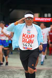 BIB: 4474
                            <button type="button" onclick="openModal(6056121)" class="btn btn-primary btn-sm float-right btn-popup" data-toggle="modal" data-target=".modal-high-quality">
                        <i class="fas fa-shopping-cart"></i> Add to Cart
                    </button>
                                            <button type="button" onclick="isThisMe(6056121, true)" class="btn btn-success btn-sm float-right btn-popup btn-isme hidden" data-toggle="tooltip" data-placement="bottom" title="นี่คือรูปของคุณใช่ไหม คลิกที่นี่เพื่อเอาเข้าอัลบั้ม">
                        <i class="fas fa-plus"></i> Add to album
                    </button>
                    <button type="button" onclick="isThisMe(6056121, false)" class="btn btn-warning btn-sm float-right btn-popup btn-isnotme hidden">
                        <i class="fas fa-ban"></i> Remove from album
                    </button>