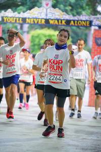 BIB: 3454, 2019, 2264
                            <button type="button" onclick="openModal(6042389)" class="btn btn-primary btn-sm float-right btn-popup" data-toggle="modal" data-target=".modal-high-quality">
                        <i class="fas fa-shopping-cart"></i> Add to Cart
                    </button>
                                            <button type="button" onclick="isThisMe(6042389, true)" class="btn btn-success btn-sm float-right btn-popup btn-isme hidden" data-toggle="tooltip" data-placement="bottom" title="นี่คือรูปของคุณใช่ไหม คลิกที่นี่เพื่อเอาเข้าอัลบั้ม">
                        <i class="fas fa-plus"></i> Add to album
                    </button>
                    <button type="button" onclick="isThisMe(6042389, false)" class="btn btn-warning btn-sm float-right btn-popup btn-isnotme hidden">
                        <i class="fas fa-ban"></i> Remove from album
                    </button>