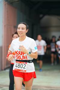 BIB: 4802
                            <button type="button" onclick="openModal(6055936)" class="btn btn-primary btn-sm float-right btn-popup" data-toggle="modal" data-target=".modal-high-quality">
                        <i class="fas fa-shopping-cart"></i> Add to Cart
                    </button>
                                            <button type="button" onclick="isThisMe(6055936, true)" class="btn btn-success btn-sm float-right btn-popup btn-isme hidden" data-toggle="tooltip" data-placement="bottom" title="นี่คือรูปของคุณใช่ไหม คลิกที่นี่เพื่อเอาเข้าอัลบั้ม">
                        <i class="fas fa-plus"></i> Add to album
                    </button>
                    <button type="button" onclick="isThisMe(6055936, false)" class="btn btn-warning btn-sm float-right btn-popup btn-isnotme hidden">
                        <i class="fas fa-ban"></i> Remove from album
                    </button>