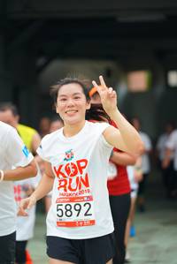 BIB: 5892, 2019
                            <button type="button" onclick="openModal(6055799)" class="btn btn-primary btn-sm float-right btn-popup" data-toggle="modal" data-target=".modal-high-quality">
                        <i class="fas fa-shopping-cart"></i> Add to Cart
                    </button>
                                            <button type="button" onclick="isThisMe(6055799, true)" class="btn btn-success btn-sm float-right btn-popup btn-isme hidden" data-toggle="tooltip" data-placement="bottom" title="นี่คือรูปของคุณใช่ไหม คลิกที่นี่เพื่อเอาเข้าอัลบั้ม">
                        <i class="fas fa-plus"></i> Add to album
                    </button>
                    <button type="button" onclick="isThisMe(6055799, false)" class="btn btn-warning btn-sm float-right btn-popup btn-isnotme hidden">
                        <i class="fas fa-ban"></i> Remove from album
                    </button>