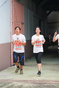 BIB: 5365, 5366
                            <button type="button" onclick="openModal(6060119)" class="btn btn-primary btn-sm float-right btn-popup" data-toggle="modal" data-target=".modal-high-quality">
                        <i class="fas fa-shopping-cart"></i> Add to Cart
                    </button>
                                            <button type="button" onclick="isThisMe(6060119, true)" class="btn btn-success btn-sm float-right btn-popup btn-isme hidden" data-toggle="tooltip" data-placement="bottom" title="นี่คือรูปของคุณใช่ไหม คลิกที่นี่เพื่อเอาเข้าอัลบั้ม">
                        <i class="fas fa-plus"></i> Add to album
                    </button>
                    <button type="button" onclick="isThisMe(6060119, false)" class="btn btn-warning btn-sm float-right btn-popup btn-isnotme hidden">
                        <i class="fas fa-ban"></i> Remove from album
                    </button>