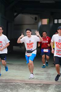 BIB: 1994, 587, 5084
                            <button type="button" onclick="openModal(6056262)" class="btn btn-primary btn-sm float-right btn-popup" data-toggle="modal" data-target=".modal-high-quality">
                        <i class="fas fa-shopping-cart"></i> Add to Cart
                    </button>
                                            <button type="button" onclick="isThisMe(6056262, true)" class="btn btn-success btn-sm float-right btn-popup btn-isme hidden" data-toggle="tooltip" data-placement="bottom" title="นี่คือรูปของคุณใช่ไหม คลิกที่นี่เพื่อเอาเข้าอัลบั้ม">
                        <i class="fas fa-plus"></i> Add to album
                    </button>
                    <button type="button" onclick="isThisMe(6056262, false)" class="btn btn-warning btn-sm float-right btn-popup btn-isnotme hidden">
                        <i class="fas fa-ban"></i> Remove from album
                    </button>