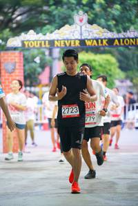 BIB: 2723, 779
                            <button type="button" onclick="openModal(6041549)" class="btn btn-primary btn-sm float-right btn-popup" data-toggle="modal" data-target=".modal-high-quality">
                        <i class="fas fa-shopping-cart"></i> Add to Cart
                    </button>
                                            <button type="button" onclick="isThisMe(6041549, true)" class="btn btn-success btn-sm float-right btn-popup btn-isme hidden" data-toggle="tooltip" data-placement="bottom" title="นี่คือรูปของคุณใช่ไหม คลิกที่นี่เพื่อเอาเข้าอัลบั้ม">
                        <i class="fas fa-plus"></i> Add to album
                    </button>
                    <button type="button" onclick="isThisMe(6041549, false)" class="btn btn-warning btn-sm float-right btn-popup btn-isnotme hidden">
                        <i class="fas fa-ban"></i> Remove from album
                    </button>