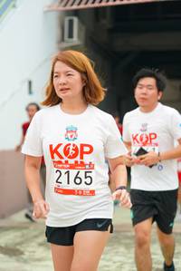 BIB: 2165
                            <button type="button" onclick="openModal(6055926)" class="btn btn-primary btn-sm float-right btn-popup" data-toggle="modal" data-target=".modal-high-quality">
                        <i class="fas fa-shopping-cart"></i> Add to Cart
                    </button>
                                            <button type="button" onclick="isThisMe(6055926, true)" class="btn btn-success btn-sm float-right btn-popup btn-isme hidden" data-toggle="tooltip" data-placement="bottom" title="นี่คือรูปของคุณใช่ไหม คลิกที่นี่เพื่อเอาเข้าอัลบั้ม">
                        <i class="fas fa-plus"></i> Add to album
                    </button>
                    <button type="button" onclick="isThisMe(6055926, false)" class="btn btn-warning btn-sm float-right btn-popup btn-isnotme hidden">
                        <i class="fas fa-ban"></i> Remove from album
                    </button>