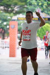 BIB: 2646
                            <button type="button" onclick="openModal(6046629)" class="btn btn-primary btn-sm float-right btn-popup" data-toggle="modal" data-target=".modal-high-quality">
                        <i class="fas fa-shopping-cart"></i> Add to Cart
                    </button>
                                            <button type="button" onclick="isThisMe(6046629, true)" class="btn btn-success btn-sm float-right btn-popup btn-isme hidden" data-toggle="tooltip" data-placement="bottom" title="นี่คือรูปของคุณใช่ไหม คลิกที่นี่เพื่อเอาเข้าอัลบั้ม">
                        <i class="fas fa-plus"></i> Add to album
                    </button>
                    <button type="button" onclick="isThisMe(6046629, false)" class="btn btn-warning btn-sm float-right btn-popup btn-isnotme hidden">
                        <i class="fas fa-ban"></i> Remove from album
                    </button>