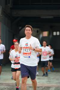 BIB: 1927, 2019, 4551
                            <button type="button" onclick="openModal(6056226)" class="btn btn-primary btn-sm float-right btn-popup" data-toggle="modal" data-target=".modal-high-quality">
                        <i class="fas fa-shopping-cart"></i> Add to Cart
                    </button>
                                            <button type="button" onclick="isThisMe(6056226, true)" class="btn btn-success btn-sm float-right btn-popup btn-isme hidden" data-toggle="tooltip" data-placement="bottom" title="นี่คือรูปของคุณใช่ไหม คลิกที่นี่เพื่อเอาเข้าอัลบั้ม">
                        <i class="fas fa-plus"></i> Add to album
                    </button>
                    <button type="button" onclick="isThisMe(6056226, false)" class="btn btn-warning btn-sm float-right btn-popup btn-isnotme hidden">
                        <i class="fas fa-ban"></i> Remove from album
                    </button>