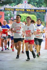 BIB: 727, 2264, 3726
                            <button type="button" onclick="openModal(6042380)" class="btn btn-primary btn-sm float-right btn-popup" data-toggle="modal" data-target=".modal-high-quality">
                        <i class="fas fa-shopping-cart"></i> Add to Cart
                    </button>
                                            <button type="button" onclick="isThisMe(6042380, true)" class="btn btn-success btn-sm float-right btn-popup btn-isme hidden" data-toggle="tooltip" data-placement="bottom" title="นี่คือรูปของคุณใช่ไหม คลิกที่นี่เพื่อเอาเข้าอัลบั้ม">
                        <i class="fas fa-plus"></i> Add to album
                    </button>
                    <button type="button" onclick="isThisMe(6042380, false)" class="btn btn-warning btn-sm float-right btn-popup btn-isnotme hidden">
                        <i class="fas fa-ban"></i> Remove from album
                    </button>