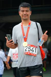 BIB: 2541
                            <button type="button" onclick="openModal(6046808)" class="btn btn-primary btn-sm float-right btn-popup" data-toggle="modal" data-target=".modal-high-quality">
                        <i class="fas fa-shopping-cart"></i> Add to Cart
                    </button>
                                            <button type="button" onclick="isThisMe(6046808, true)" class="btn btn-success btn-sm float-right btn-popup btn-isme hidden" data-toggle="tooltip" data-placement="bottom" title="นี่คือรูปของคุณใช่ไหม คลิกที่นี่เพื่อเอาเข้าอัลบั้ม">
                        <i class="fas fa-plus"></i> Add to album
                    </button>
                    <button type="button" onclick="isThisMe(6046808, false)" class="btn btn-warning btn-sm float-right btn-popup btn-isnotme hidden">
                        <i class="fas fa-ban"></i> Remove from album
                    </button>