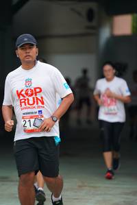 BIB: 2010
                            <button type="button" onclick="openModal(6059969)" class="btn btn-primary btn-sm float-right btn-popup" data-toggle="modal" data-target=".modal-high-quality">
                        <i class="fas fa-shopping-cart"></i> Add to Cart
                    </button>
                                            <button type="button" onclick="isThisMe(6059969, true)" class="btn btn-success btn-sm float-right btn-popup btn-isme hidden" data-toggle="tooltip" data-placement="bottom" title="นี่คือรูปของคุณใช่ไหม คลิกที่นี่เพื่อเอาเข้าอัลบั้ม">
                        <i class="fas fa-plus"></i> Add to album
                    </button>
                    <button type="button" onclick="isThisMe(6059969, false)" class="btn btn-warning btn-sm float-right btn-popup btn-isnotme hidden">
                        <i class="fas fa-ban"></i> Remove from album
                    </button>