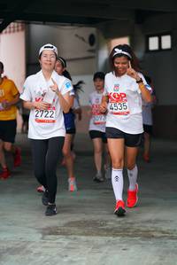 BIB: 4535, 2722, 3093
                            <button type="button" onclick="openModal(6055185)" class="btn btn-primary btn-sm float-right btn-popup" data-toggle="modal" data-target=".modal-high-quality">
                        <i class="fas fa-shopping-cart"></i> Add to Cart
                    </button>
                                            <button type="button" onclick="isThisMe(6055185, true)" class="btn btn-success btn-sm float-right btn-popup btn-isme hidden" data-toggle="tooltip" data-placement="bottom" title="นี่คือรูปของคุณใช่ไหม คลิกที่นี่เพื่อเอาเข้าอัลบั้ม">
                        <i class="fas fa-plus"></i> Add to album
                    </button>
                    <button type="button" onclick="isThisMe(6055185, false)" class="btn btn-warning btn-sm float-right btn-popup btn-isnotme hidden">
                        <i class="fas fa-ban"></i> Remove from album
                    </button>