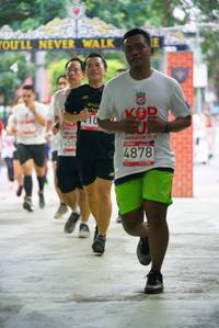 BIB: 201, 450, 4878
                            <button type="button" onclick="openModal(6046558)" class="btn btn-primary btn-sm float-right btn-popup" data-toggle="modal" data-target=".modal-high-quality">
                        <i class="fas fa-shopping-cart"></i> Add to Cart
                    </button>
                                            <button type="button" onclick="isThisMe(6046558, true)" class="btn btn-success btn-sm float-right btn-popup btn-isme hidden" data-toggle="tooltip" data-placement="bottom" title="นี่คือรูปของคุณใช่ไหม คลิกที่นี่เพื่อเอาเข้าอัลบั้ม">
                        <i class="fas fa-plus"></i> Add to album
                    </button>
                    <button type="button" onclick="isThisMe(6046558, false)" class="btn btn-warning btn-sm float-right btn-popup btn-isnotme hidden">
                        <i class="fas fa-ban"></i> Remove from album
                    </button>