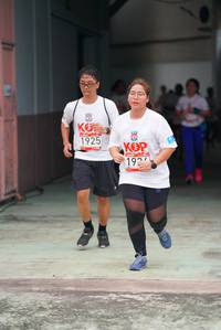 BIB: 1925, 192
                            <button type="button" onclick="openModal(6060136)" class="btn btn-primary btn-sm float-right btn-popup" data-toggle="modal" data-target=".modal-high-quality">
                        <i class="fas fa-shopping-cart"></i> Add to Cart
                    </button>
                                            <button type="button" onclick="isThisMe(6060136, true)" class="btn btn-success btn-sm float-right btn-popup btn-isme hidden" data-toggle="tooltip" data-placement="bottom" title="นี่คือรูปของคุณใช่ไหม คลิกที่นี่เพื่อเอาเข้าอัลบั้ม">
                        <i class="fas fa-plus"></i> Add to album
                    </button>
                    <button type="button" onclick="isThisMe(6060136, false)" class="btn btn-warning btn-sm float-right btn-popup btn-isnotme hidden">
                        <i class="fas fa-ban"></i> Remove from album
                    </button>