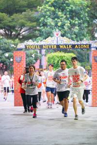 BIB: 728
                            <button type="button" onclick="openModal(6041626)" class="btn btn-primary btn-sm float-right btn-popup" data-toggle="modal" data-target=".modal-high-quality">
                        <i class="fas fa-shopping-cart"></i> Add to Cart
                    </button>
                                            <button type="button" onclick="isThisMe(6041626, true)" class="btn btn-success btn-sm float-right btn-popup btn-isme hidden" data-toggle="tooltip" data-placement="bottom" title="นี่คือรูปของคุณใช่ไหม คลิกที่นี่เพื่อเอาเข้าอัลบั้ม">
                        <i class="fas fa-plus"></i> Add to album
                    </button>
                    <button type="button" onclick="isThisMe(6041626, false)" class="btn btn-warning btn-sm float-right btn-popup btn-isnotme hidden">
                        <i class="fas fa-ban"></i> Remove from album
                    </button>