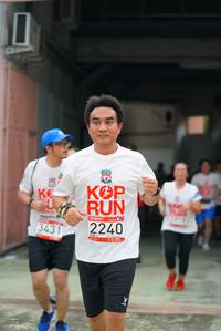 BIB: 2240, 3431
                            <button type="button" onclick="openModal(6056235)" class="btn btn-primary btn-sm float-right btn-popup" data-toggle="modal" data-target=".modal-high-quality">
                        <i class="fas fa-shopping-cart"></i> Add to Cart
                    </button>
                                            <button type="button" onclick="isThisMe(6056235, true)" class="btn btn-success btn-sm float-right btn-popup btn-isme hidden" data-toggle="tooltip" data-placement="bottom" title="นี่คือรูปของคุณใช่ไหม คลิกที่นี่เพื่อเอาเข้าอัลบั้ม">
                        <i class="fas fa-plus"></i> Add to album
                    </button>
                    <button type="button" onclick="isThisMe(6056235, false)" class="btn btn-warning btn-sm float-right btn-popup btn-isnotme hidden">
                        <i class="fas fa-ban"></i> Remove from album
                    </button>