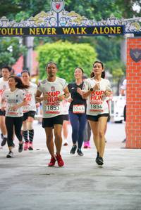 BIB: 1853, 090, 5546, 1854
                            <button type="button" onclick="openModal(6046294)" class="btn btn-primary btn-sm float-right btn-popup" data-toggle="modal" data-target=".modal-high-quality">
                        <i class="fas fa-shopping-cart"></i> Add to Cart
                    </button>
                                            <button type="button" onclick="isThisMe(6046294, true)" class="btn btn-success btn-sm float-right btn-popup btn-isme hidden" data-toggle="tooltip" data-placement="bottom" title="นี่คือรูปของคุณใช่ไหม คลิกที่นี่เพื่อเอาเข้าอัลบั้ม">
                        <i class="fas fa-plus"></i> Add to album
                    </button>
                    <button type="button" onclick="isThisMe(6046294, false)" class="btn btn-warning btn-sm float-right btn-popup btn-isnotme hidden">
                        <i class="fas fa-ban"></i> Remove from album
                    </button>