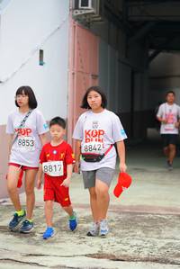 BIB: 8853, 8842, 8817
                            <button type="button" onclick="openModal(6060019)" class="btn btn-primary btn-sm float-right btn-popup" data-toggle="modal" data-target=".modal-high-quality">
                        <i class="fas fa-shopping-cart"></i> Add to Cart
                    </button>
                                            <button type="button" onclick="isThisMe(6060019, true)" class="btn btn-success btn-sm float-right btn-popup btn-isme hidden" data-toggle="tooltip" data-placement="bottom" title="นี่คือรูปของคุณใช่ไหม คลิกที่นี่เพื่อเอาเข้าอัลบั้ม">
                        <i class="fas fa-plus"></i> Add to album
                    </button>
                    <button type="button" onclick="isThisMe(6060019, false)" class="btn btn-warning btn-sm float-right btn-popup btn-isnotme hidden">
                        <i class="fas fa-ban"></i> Remove from album
                    </button>