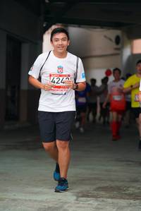 BIB: 424
                            <button type="button" onclick="openModal(6055228)" class="btn btn-primary btn-sm float-right btn-popup" data-toggle="modal" data-target=".modal-high-quality">
                        <i class="fas fa-shopping-cart"></i> Add to Cart
                    </button>
                                            <button type="button" onclick="isThisMe(6055228, true)" class="btn btn-success btn-sm float-right btn-popup btn-isme hidden" data-toggle="tooltip" data-placement="bottom" title="นี่คือรูปของคุณใช่ไหม คลิกที่นี่เพื่อเอาเข้าอัลบั้ม">
                        <i class="fas fa-plus"></i> Add to album
                    </button>
                    <button type="button" onclick="isThisMe(6055228, false)" class="btn btn-warning btn-sm float-right btn-popup btn-isnotme hidden">
                        <i class="fas fa-ban"></i> Remove from album
                    </button>