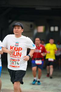 BIB: 2019, 5874
                            <button type="button" onclick="openModal(6056265)" class="btn btn-primary btn-sm float-right btn-popup" data-toggle="modal" data-target=".modal-high-quality">
                        <i class="fas fa-shopping-cart"></i> Add to Cart
                    </button>
                                            <button type="button" onclick="isThisMe(6056265, true)" class="btn btn-success btn-sm float-right btn-popup btn-isme hidden" data-toggle="tooltip" data-placement="bottom" title="นี่คือรูปของคุณใช่ไหม คลิกที่นี่เพื่อเอาเข้าอัลบั้ม">
                        <i class="fas fa-plus"></i> Add to album
                    </button>
                    <button type="button" onclick="isThisMe(6056265, false)" class="btn btn-warning btn-sm float-right btn-popup btn-isnotme hidden">
                        <i class="fas fa-ban"></i> Remove from album
                    </button>