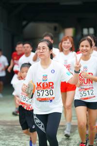 BIB: 201, 5730, 3823, 5512
                            <button type="button" onclick="openModal(6060282)" class="btn btn-primary btn-sm float-right btn-popup" data-toggle="modal" data-target=".modal-high-quality">
                        <i class="fas fa-shopping-cart"></i> Add to Cart
                    </button>
                                            <button type="button" onclick="isThisMe(6060282, true)" class="btn btn-success btn-sm float-right btn-popup btn-isme hidden" data-toggle="tooltip" data-placement="bottom" title="นี่คือรูปของคุณใช่ไหม คลิกที่นี่เพื่อเอาเข้าอัลบั้ม">
                        <i class="fas fa-plus"></i> Add to album
                    </button>
                    <button type="button" onclick="isThisMe(6060282, false)" class="btn btn-warning btn-sm float-right btn-popup btn-isnotme hidden">
                        <i class="fas fa-ban"></i> Remove from album
                    </button>