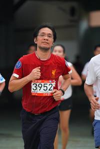 BIB: 3952
                            <button type="button" onclick="openModal(6056045)" class="btn btn-primary btn-sm float-right btn-popup" data-toggle="modal" data-target=".modal-high-quality">
                        <i class="fas fa-shopping-cart"></i> Add to Cart
                    </button>
                                            <button type="button" onclick="isThisMe(6056045, true)" class="btn btn-success btn-sm float-right btn-popup btn-isme hidden" data-toggle="tooltip" data-placement="bottom" title="นี่คือรูปของคุณใช่ไหม คลิกที่นี่เพื่อเอาเข้าอัลบั้ม">
                        <i class="fas fa-plus"></i> Add to album
                    </button>
                    <button type="button" onclick="isThisMe(6056045, false)" class="btn btn-warning btn-sm float-right btn-popup btn-isnotme hidden">
                        <i class="fas fa-ban"></i> Remove from album
                    </button>