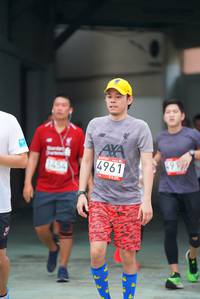 BIB: 4961, 1454
                            <button type="button" onclick="openModal(6055587)" class="btn btn-primary btn-sm float-right btn-popup" data-toggle="modal" data-target=".modal-high-quality">
                        <i class="fas fa-shopping-cart"></i> Add to Cart
                    </button>
                                            <button type="button" onclick="isThisMe(6055587, true)" class="btn btn-success btn-sm float-right btn-popup btn-isme hidden" data-toggle="tooltip" data-placement="bottom" title="นี่คือรูปของคุณใช่ไหม คลิกที่นี่เพื่อเอาเข้าอัลบั้ม">
                        <i class="fas fa-plus"></i> Add to album
                    </button>
                    <button type="button" onclick="isThisMe(6055587, false)" class="btn btn-warning btn-sm float-right btn-popup btn-isnotme hidden">
                        <i class="fas fa-ban"></i> Remove from album
                    </button>