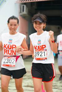 BIB: 3921, 2302, 
                            <button type="button" onclick="openModal(6060342)" class="btn btn-primary btn-sm float-right btn-popup" data-toggle="modal" data-target=".modal-high-quality">
                        <i class="fas fa-shopping-cart"></i> Add to Cart
                    </button>
                                            <button type="button" onclick="isThisMe(6060342, true)" class="btn btn-success btn-sm float-right btn-popup btn-isme hidden" data-toggle="tooltip" data-placement="bottom" title="นี่คือรูปของคุณใช่ไหม คลิกที่นี่เพื่อเอาเข้าอัลบั้ม">
                        <i class="fas fa-plus"></i> Add to album
                    </button>
                    <button type="button" onclick="isThisMe(6060342, false)" class="btn btn-warning btn-sm float-right btn-popup btn-isnotme hidden">
                        <i class="fas fa-ban"></i> Remove from album
                    </button>