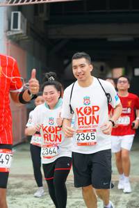 BIB: 273, 201, 2365, 204, 2364
                            <button type="button" onclick="openModal(6060306)" class="btn btn-primary btn-sm float-right btn-popup" data-toggle="modal" data-target=".modal-high-quality">
                        <i class="fas fa-shopping-cart"></i> Add to Cart
                    </button>
                                            <button type="button" onclick="isThisMe(6060306, true)" class="btn btn-success btn-sm float-right btn-popup btn-isme hidden" data-toggle="tooltip" data-placement="bottom" title="นี่คือรูปของคุณใช่ไหม คลิกที่นี่เพื่อเอาเข้าอัลบั้ม">
                        <i class="fas fa-plus"></i> Add to album
                    </button>
                    <button type="button" onclick="isThisMe(6060306, false)" class="btn btn-warning btn-sm float-right btn-popup btn-isnotme hidden">
                        <i class="fas fa-ban"></i> Remove from album
                    </button>