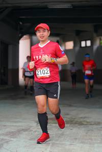 BIB: 2102
                            <button type="button" onclick="openModal(6055533)" class="btn btn-primary btn-sm float-right btn-popup" data-toggle="modal" data-target=".modal-high-quality">
                        <i class="fas fa-shopping-cart"></i> Add to Cart
                    </button>
                                            <button type="button" onclick="isThisMe(6055533, true)" class="btn btn-success btn-sm float-right btn-popup btn-isme hidden" data-toggle="tooltip" data-placement="bottom" title="นี่คือรูปของคุณใช่ไหม คลิกที่นี่เพื่อเอาเข้าอัลบั้ม">
                        <i class="fas fa-plus"></i> Add to album
                    </button>
                    <button type="button" onclick="isThisMe(6055533, false)" class="btn btn-warning btn-sm float-right btn-popup btn-isnotme hidden">
                        <i class="fas fa-ban"></i> Remove from album
                    </button>