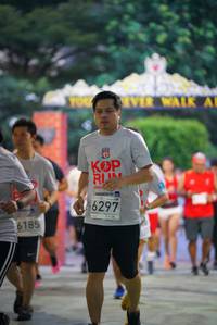 BIB: 6297, 6185
                            <button type="button" onclick="openModal(6038215)" class="btn btn-primary btn-sm float-right btn-popup" data-toggle="modal" data-target=".modal-high-quality">
                        <i class="fas fa-shopping-cart"></i> Add to Cart
                    </button>
                                            <button type="button" onclick="isThisMe(6038215, true)" class="btn btn-success btn-sm float-right btn-popup btn-isme hidden" data-toggle="tooltip" data-placement="bottom" title="นี่คือรูปของคุณใช่ไหม คลิกที่นี่เพื่อเอาเข้าอัลบั้ม">
                        <i class="fas fa-plus"></i> Add to album
                    </button>
                    <button type="button" onclick="isThisMe(6038215, false)" class="btn btn-warning btn-sm float-right btn-popup btn-isnotme hidden">
                        <i class="fas fa-ban"></i> Remove from album
                    </button>