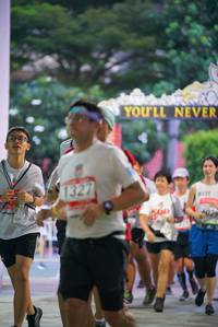 BIB: 1327, 602
                            <button type="button" onclick="openModal(6039237)" class="btn btn-primary btn-sm float-right btn-popup" data-toggle="modal" data-target=".modal-high-quality">
                        <i class="fas fa-shopping-cart"></i> Add to Cart
                    </button>
                                            <button type="button" onclick="isThisMe(6039237, true)" class="btn btn-success btn-sm float-right btn-popup btn-isme hidden" data-toggle="tooltip" data-placement="bottom" title="นี่คือรูปของคุณใช่ไหม คลิกที่นี่เพื่อเอาเข้าอัลบั้ม">
                        <i class="fas fa-plus"></i> Add to album
                    </button>
                    <button type="button" onclick="isThisMe(6039237, false)" class="btn btn-warning btn-sm float-right btn-popup btn-isnotme hidden">
                        <i class="fas fa-ban"></i> Remove from album
                    </button>