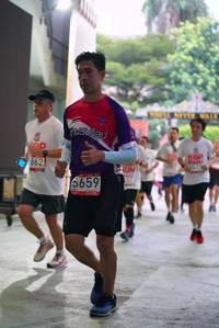 BIB: 862, 5659
                            <button type="button" onclick="openModal(6042300)" class="btn btn-primary btn-sm float-right btn-popup" data-toggle="modal" data-target=".modal-high-quality">
                        <i class="fas fa-shopping-cart"></i> Add to Cart
                    </button>
                                            <button type="button" onclick="isThisMe(6042300, true)" class="btn btn-success btn-sm float-right btn-popup btn-isme hidden" data-toggle="tooltip" data-placement="bottom" title="นี่คือรูปของคุณใช่ไหม คลิกที่นี่เพื่อเอาเข้าอัลบั้ม">
                        <i class="fas fa-plus"></i> Add to album
                    </button>
                    <button type="button" onclick="isThisMe(6042300, false)" class="btn btn-warning btn-sm float-right btn-popup btn-isnotme hidden">
                        <i class="fas fa-ban"></i> Remove from album
                    </button>