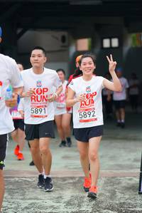 BIB: 201, 5891, 5892
                            <button type="button" onclick="openModal(6055798)" class="btn btn-primary btn-sm float-right btn-popup" data-toggle="modal" data-target=".modal-high-quality">
                        <i class="fas fa-shopping-cart"></i> Add to Cart
                    </button>
                                            <button type="button" onclick="isThisMe(6055798, true)" class="btn btn-success btn-sm float-right btn-popup btn-isme hidden" data-toggle="tooltip" data-placement="bottom" title="นี่คือรูปของคุณใช่ไหม คลิกที่นี่เพื่อเอาเข้าอัลบั้ม">
                        <i class="fas fa-plus"></i> Add to album
                    </button>
                    <button type="button" onclick="isThisMe(6055798, false)" class="btn btn-warning btn-sm float-right btn-popup btn-isnotme hidden">
                        <i class="fas fa-ban"></i> Remove from album
                    </button>