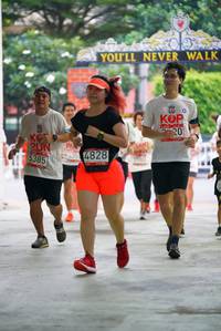 BIB: 5385, 4828
                            <button type="button" onclick="openModal(6046401)" class="btn btn-primary btn-sm float-right btn-popup" data-toggle="modal" data-target=".modal-high-quality">
                        <i class="fas fa-shopping-cart"></i> Add to Cart
                    </button>
                                            <button type="button" onclick="isThisMe(6046401, true)" class="btn btn-success btn-sm float-right btn-popup btn-isme hidden" data-toggle="tooltip" data-placement="bottom" title="นี่คือรูปของคุณใช่ไหม คลิกที่นี่เพื่อเอาเข้าอัลบั้ม">
                        <i class="fas fa-plus"></i> Add to album
                    </button>
                    <button type="button" onclick="isThisMe(6046401, false)" class="btn btn-warning btn-sm float-right btn-popup btn-isnotme hidden">
                        <i class="fas fa-ban"></i> Remove from album
                    </button>