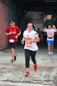 BIB: 5035, 1918
                            <button type="button" onclick="openModal(6056246)" class="btn btn-primary btn-sm float-right btn-popup" data-toggle="modal" data-target=".modal-high-quality">
                        <i class="fas fa-shopping-cart"></i> Add to Cart
                    </button>
                                            <button type="button" onclick="isThisMe(6056246, true)" class="btn btn-success btn-sm float-right btn-popup btn-isme hidden" data-toggle="tooltip" data-placement="bottom" title="นี่คือรูปของคุณใช่ไหม คลิกที่นี่เพื่อเอาเข้าอัลบั้ม">
                        <i class="fas fa-plus"></i> Add to album
                    </button>
                    <button type="button" onclick="isThisMe(6056246, false)" class="btn btn-warning btn-sm float-right btn-popup btn-isnotme hidden">
                        <i class="fas fa-ban"></i> Remove from album
                    </button>