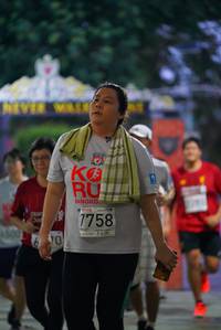 BIB: 1758
                            <button type="button" onclick="openModal(6036814)" class="btn btn-primary btn-sm float-right btn-popup" data-toggle="modal" data-target=".modal-high-quality">
                        <i class="fas fa-shopping-cart"></i> Add to Cart
                    </button>
                                            <button type="button" onclick="isThisMe(6036814, true)" class="btn btn-success btn-sm float-right btn-popup btn-isme hidden" data-toggle="tooltip" data-placement="bottom" title="นี่คือรูปของคุณใช่ไหม คลิกที่นี่เพื่อเอาเข้าอัลบั้ม">
                        <i class="fas fa-plus"></i> Add to album
                    </button>
                    <button type="button" onclick="isThisMe(6036814, false)" class="btn btn-warning btn-sm float-right btn-popup btn-isnotme hidden">
                        <i class="fas fa-ban"></i> Remove from album
                    </button>