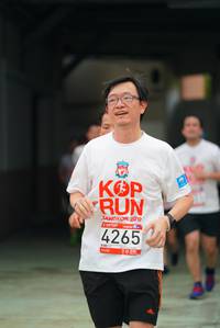 BIB: 2019, 4265
                            <button type="button" onclick="openModal(6055677)" class="btn btn-primary btn-sm float-right btn-popup" data-toggle="modal" data-target=".modal-high-quality">
                        <i class="fas fa-shopping-cart"></i> Add to Cart
                    </button>
                                            <button type="button" onclick="isThisMe(6055677, true)" class="btn btn-success btn-sm float-right btn-popup btn-isme hidden" data-toggle="tooltip" data-placement="bottom" title="นี่คือรูปของคุณใช่ไหม คลิกที่นี่เพื่อเอาเข้าอัลบั้ม">
                        <i class="fas fa-plus"></i> Add to album
                    </button>
                    <button type="button" onclick="isThisMe(6055677, false)" class="btn btn-warning btn-sm float-right btn-popup btn-isnotme hidden">
                        <i class="fas fa-ban"></i> Remove from album
                    </button>